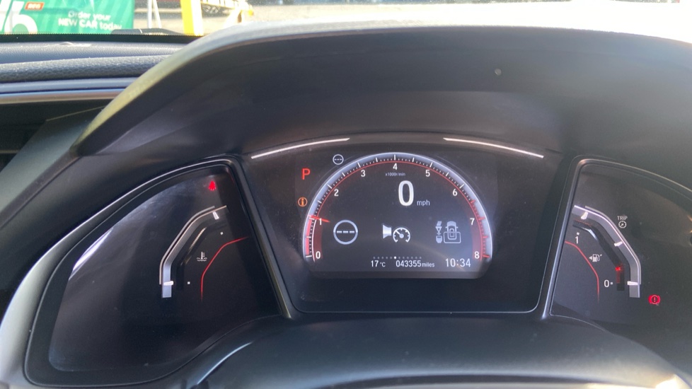 Honda Civic 1.5 VTEC Turbo Sport 5dr CVT Petrol Hatchback - Image 11