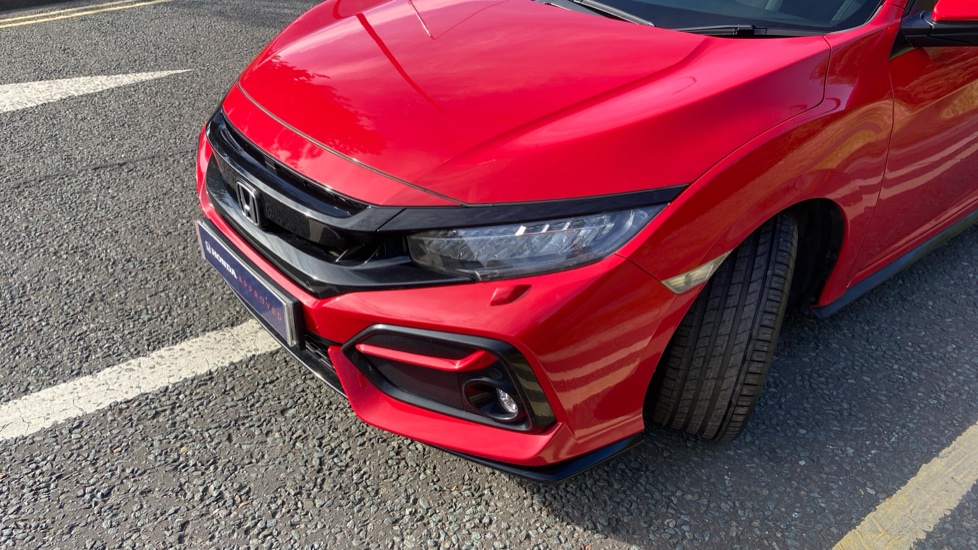 Honda Civic 1.5 VTEC Turbo Sport 5dr CVT Petrol Hatchback - Image 18