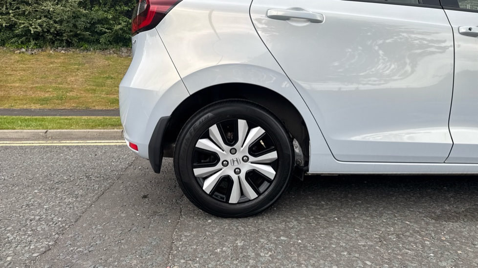 Honda Jazz 1.5 i-MMD Hybrid SR 5dr eCVT Hybrid Hatchback - Image 9