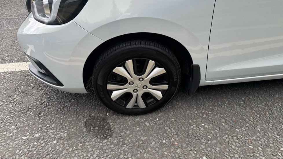 Honda Jazz 1.5 i-MMD Hybrid SR 5dr eCVT Hybrid Hatchback - Image 18