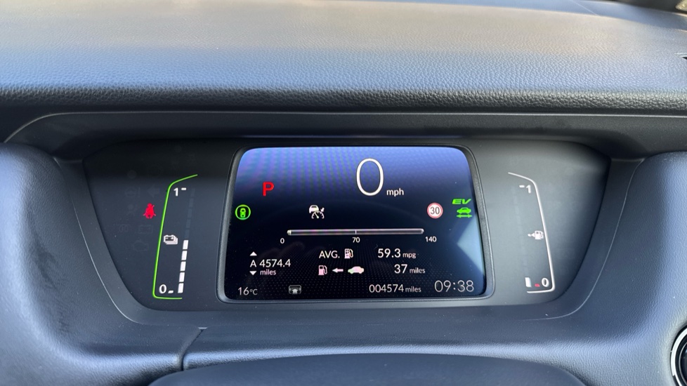 Honda Jazz 1.5 i-MMD Hybrid Crosstar Advance 5dr eCVT Hybrid Hatchback - Image 11