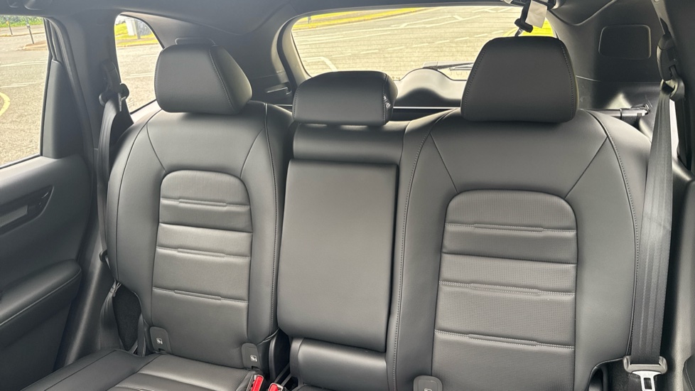 Honda CR-V 2.0 ePHEV Advance Tech 5dr eCVT Estate - Image 8