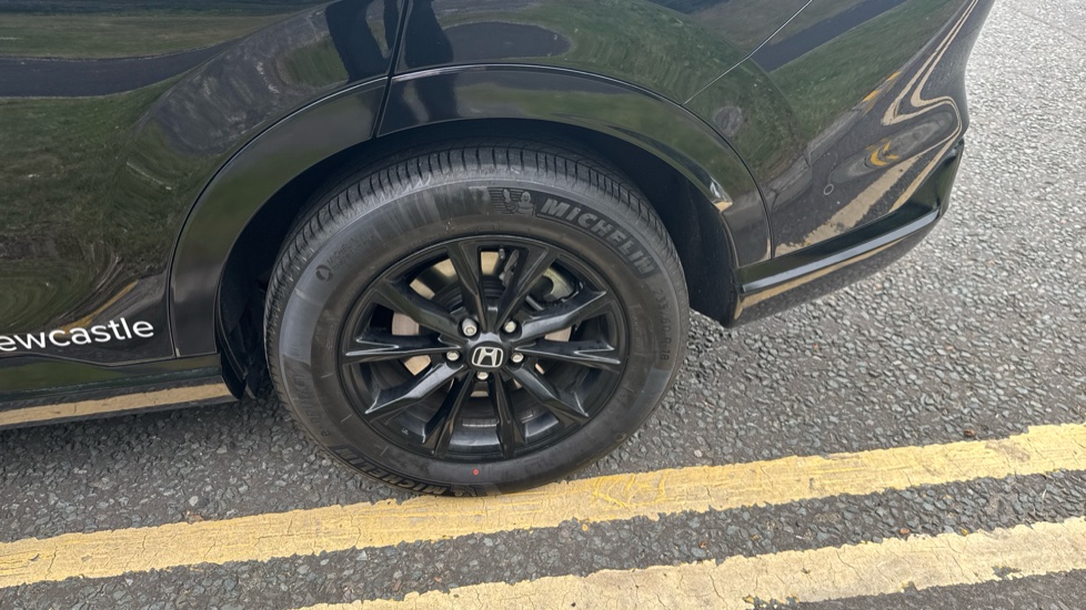 Honda CR-V 2.0 ePHEV Advance Tech 5dr eCVT Estate - Image 24