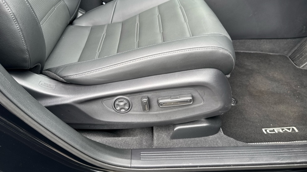 Honda CR-V 2.0 ePHEV Advance Tech 5dr eCVT Estate - Image 36