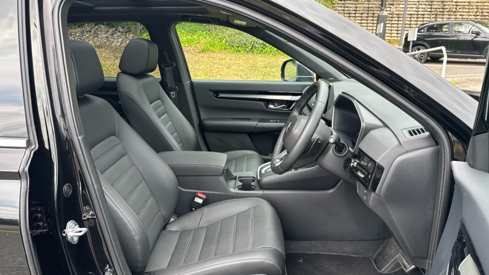 Honda CR-V 2.0 ePHEV Advance Tech 5dr eCVT Estate - Image 37