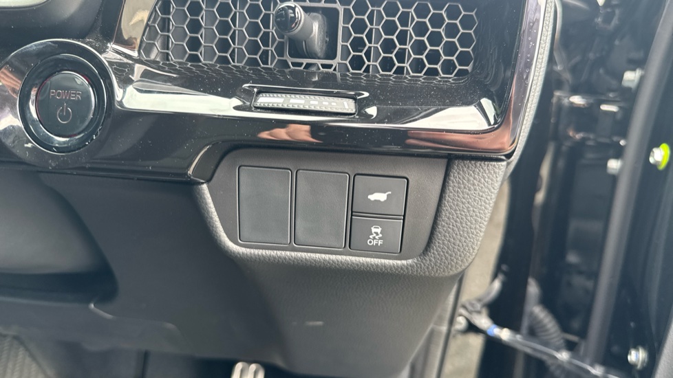 Honda CR-V 2.0 ePHEV Advance Tech 5dr eCVT Estate - Image 38
