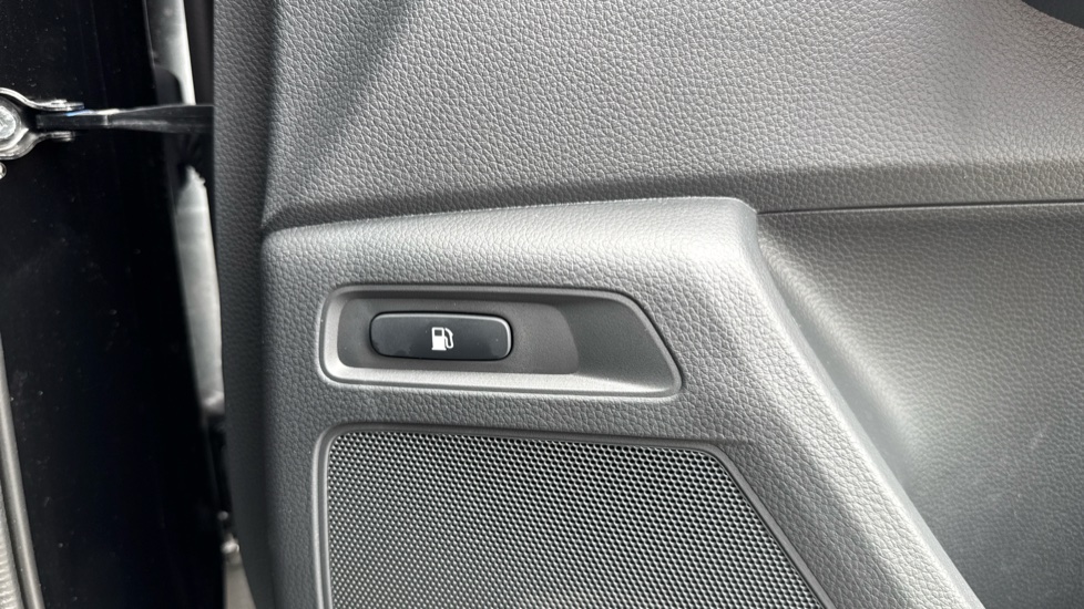 Honda CR-V 2.0 ePHEV Advance Tech 5dr eCVT Estate - Image 45