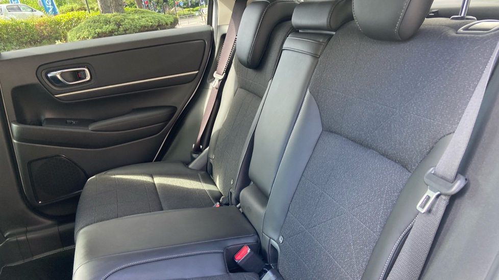 Honda HR-V 1.5 eHEV Advance 5dr CVT Hybrid Hatchback - Image 8