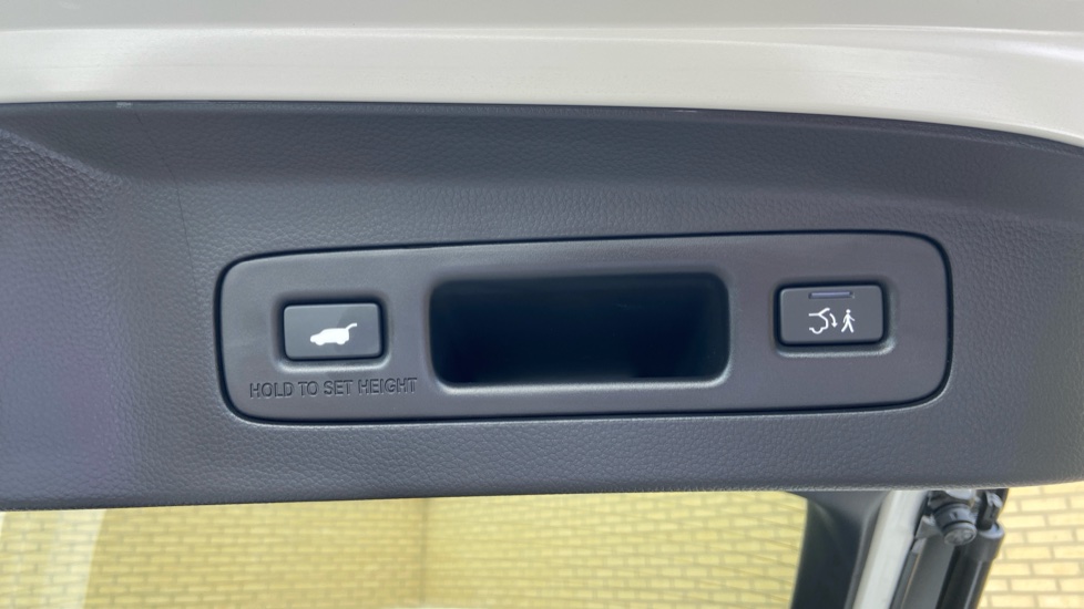 Honda HR-V 1.5 eHEV Advance 5dr CVT Hybrid Hatchback - Image 15
