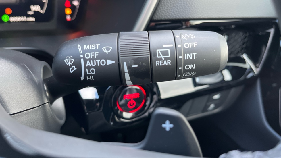 Honda CR-V 2.0 ePHEV Advance Tech 5dr eCVT Estate - Image 32