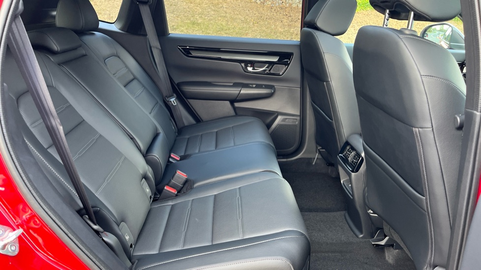 Honda CR-V 2.0 ePHEV Advance Tech 5dr eCVT Estate - Image 44