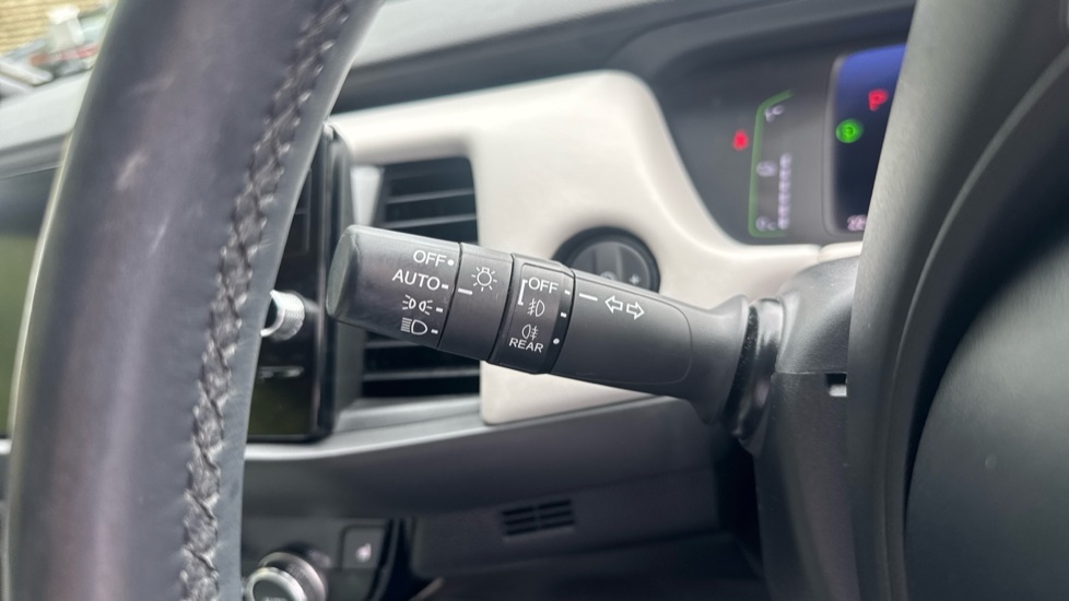 Honda Jazz 1.5 i-MMD Hybrid EX 5dr eCVT Hybrid Hatchback - Image 37