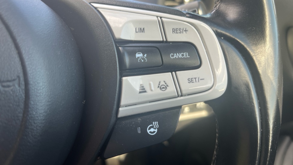 Honda Jazz 1.5 i-MMD Hybrid EX 5dr eCVT Hybrid Hatchback - Image 15