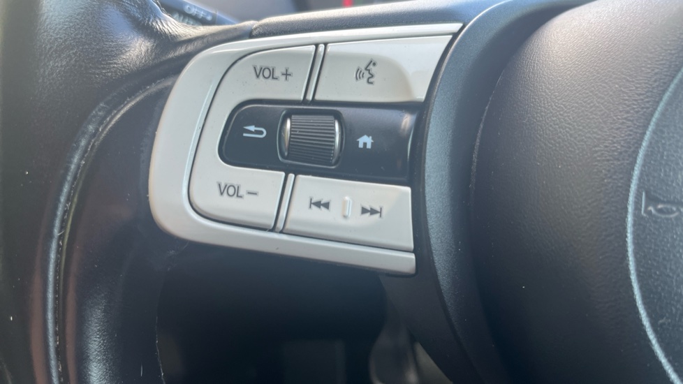 Honda Jazz 1.5 i-MMD Hybrid EX 5dr eCVT Hybrid Hatchback - Image 16