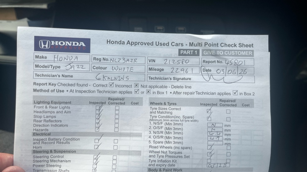 Honda Jazz 1.5 i-MMD Hybrid EX 5dr eCVT Hybrid Hatchback - Image 26