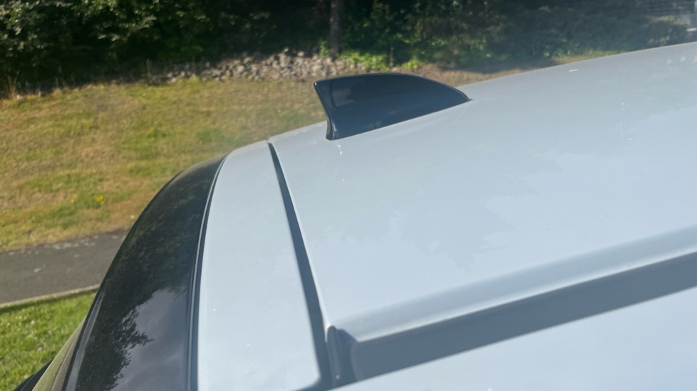 Honda Jazz 1.5 i-MMD Hybrid EX 5dr eCVT Hybrid Hatchback - Image 31