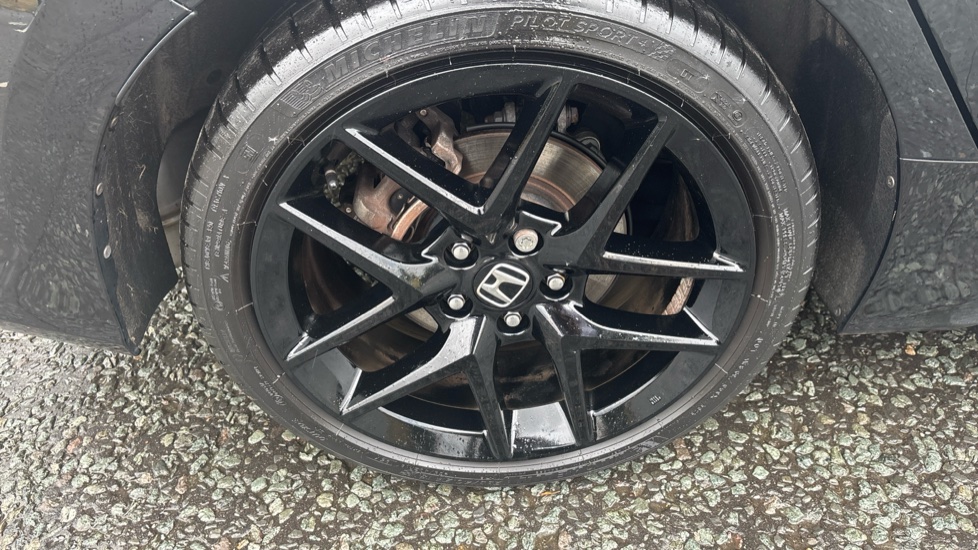 Honda Civic 2.0 eHEV Sport 5dr CVT Hybrid Hatchback - Image 32