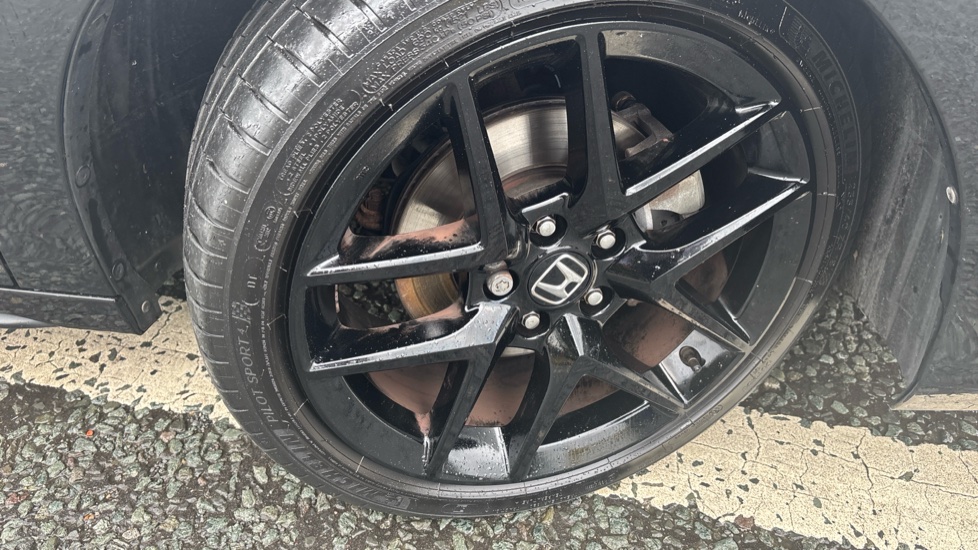 Honda Civic 2.0 eHEV Sport 5dr CVT Hybrid Hatchback - Image 33