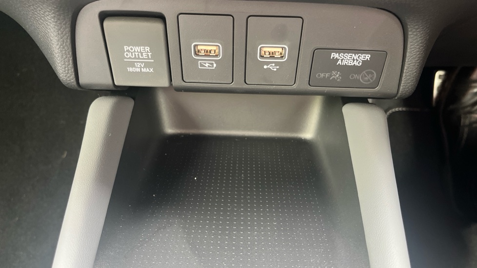 Honda Jazz 1.5 i-MMD Hybrid Advance Sport 5dr eCVT Hybrid Hatchback - Image 24