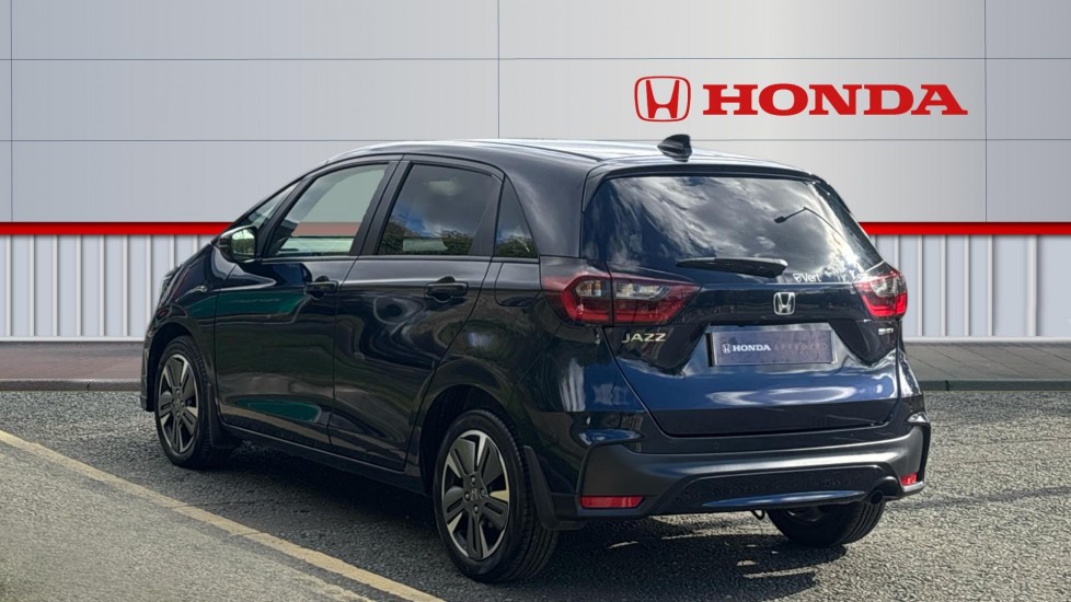 Honda Jazz 1.5 i-MMD Hybrid Advance 5dr eCVT Hybrid Hatchback - Image 3