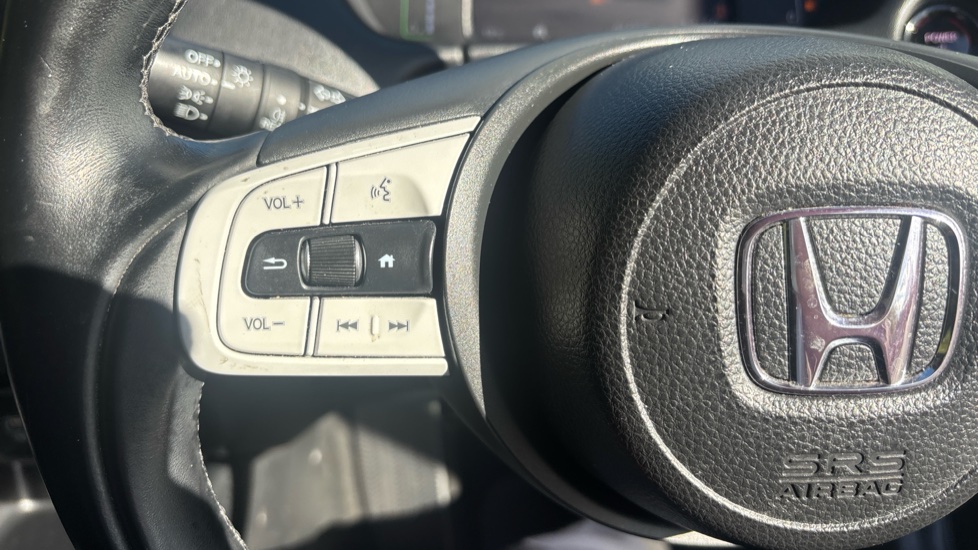 Honda Jazz 1.5 i-MMD Hybrid Advance 5dr eCVT Hybrid Hatchback - Image 13