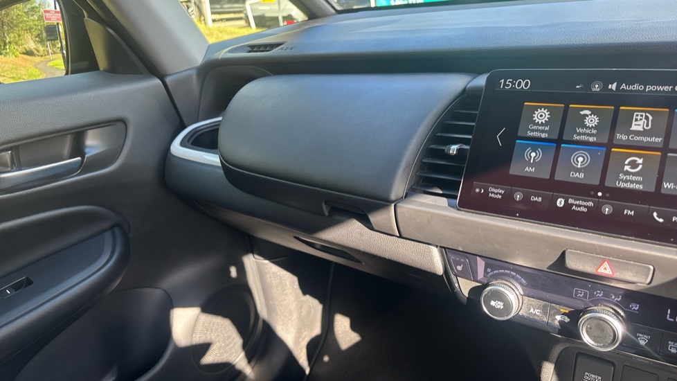 Honda Jazz 1.5 i-MMD Hybrid Advance 5dr eCVT Hybrid Hatchback - Image 22