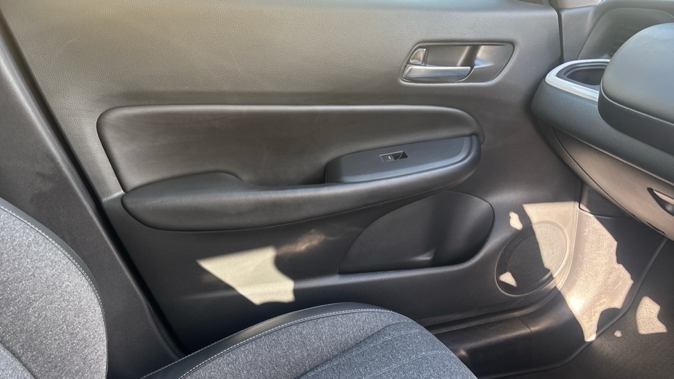 Honda Jazz 1.5 i-MMD Hybrid Advance 5dr eCVT Hybrid Hatchback - Image 23