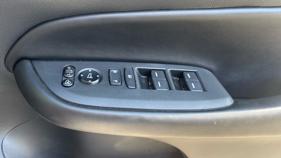 Honda Jazz 1.5 i-MMD Hybrid Advance 5dr eCVT Hybrid Hatchback - Image 27