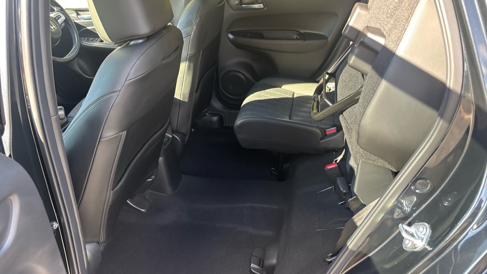 Honda Jazz 1.5 i-MMD Hybrid Advance 5dr eCVT Hybrid Hatchback - Image 34