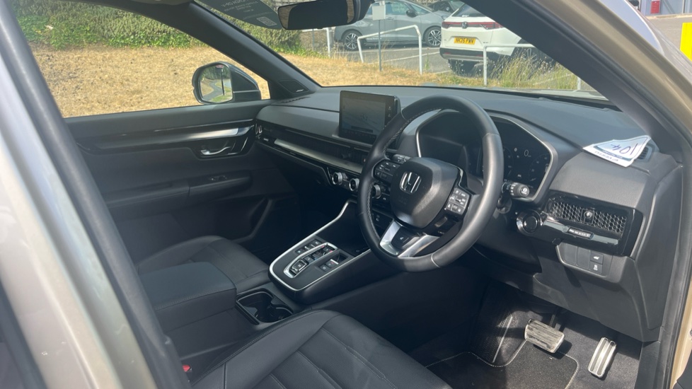 Honda CR-V 2.0 ePHEV Advance Tech 5dr eCVT Estate - Image 17