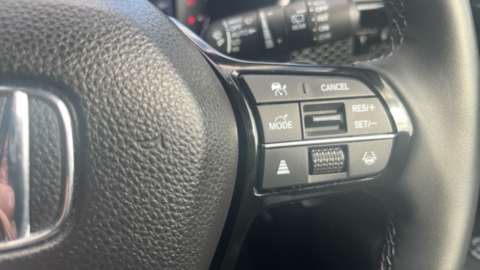 Honda CR-V 2.0 ePHEV Advance Tech 5dr eCVT Estate - Image 40