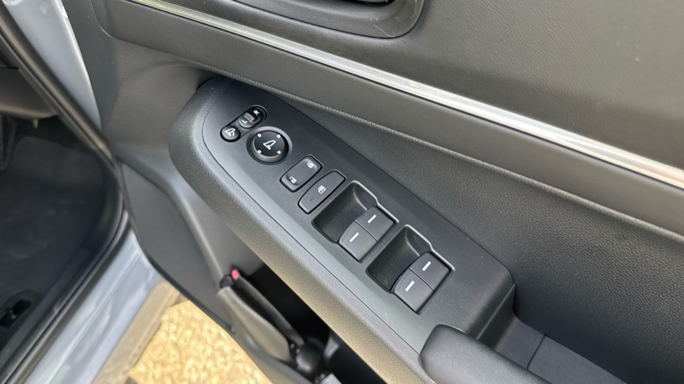 Honda HR-V 1.5 eHEV Advance 5dr CVT Hybrid Hatchback - Image 31