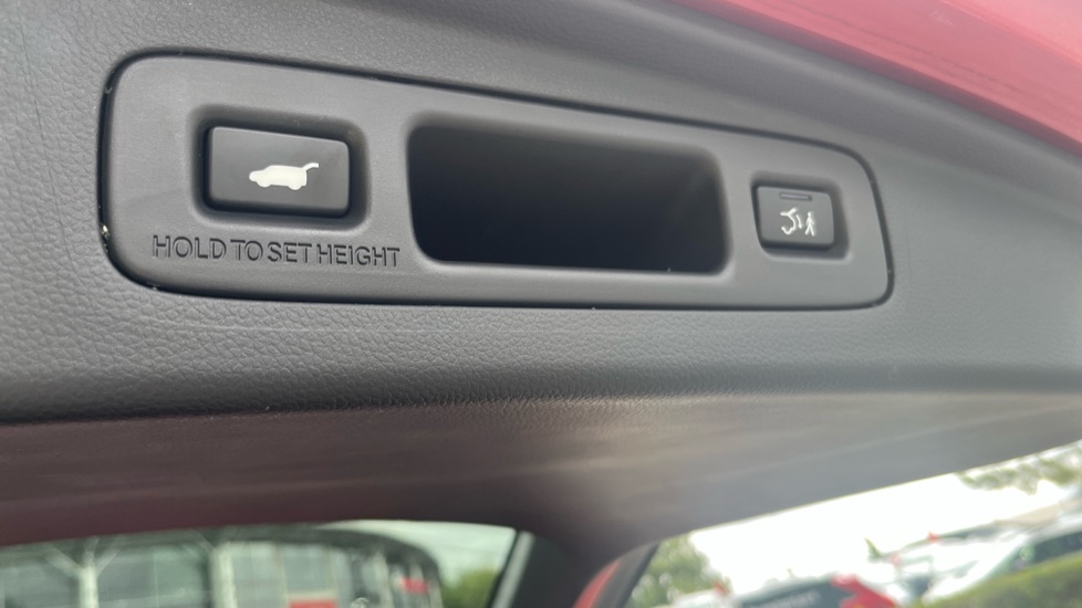 Honda CR-V 2.0 eHEV Advance 5dr eCVT Hybrid Estate - Image 20