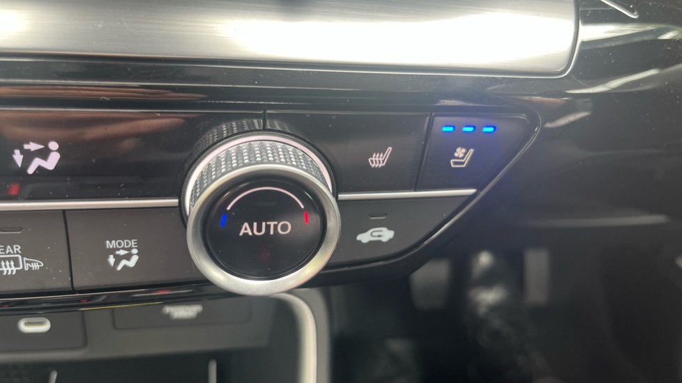 Honda CR-V 2.0 eHEV Advance 5dr eCVT Hybrid Estate - Image 39