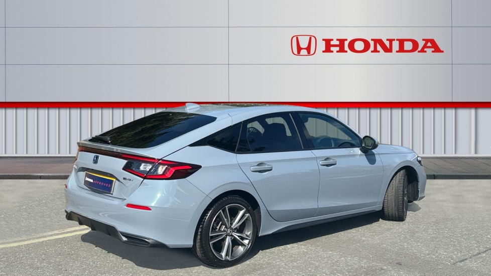 Honda Civic 2.0 eHEV Advance 5dr CVT Hybrid Hatchback - Image 12