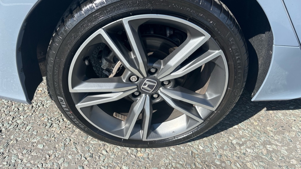 Honda Civic 2.0 eHEV Advance 5dr CVT Hybrid Hatchback - Image 35