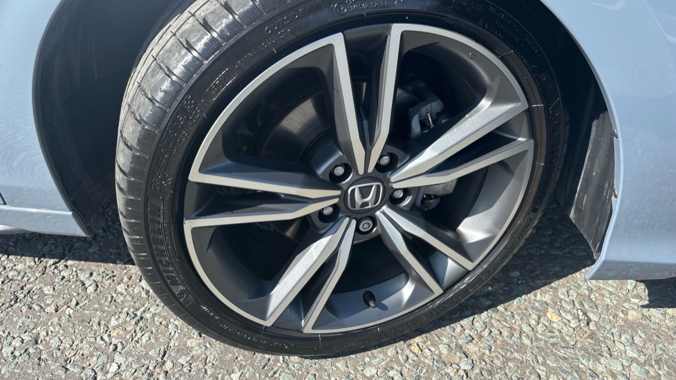 Honda Civic 2.0 eHEV Advance 5dr CVT Hybrid Hatchback - Image 37