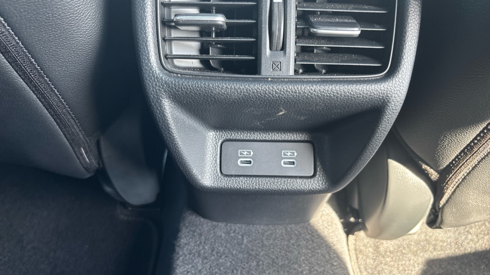 Honda Civic 2.0 eHEV Advance 5dr CVT Hybrid Hatchback - Image 45