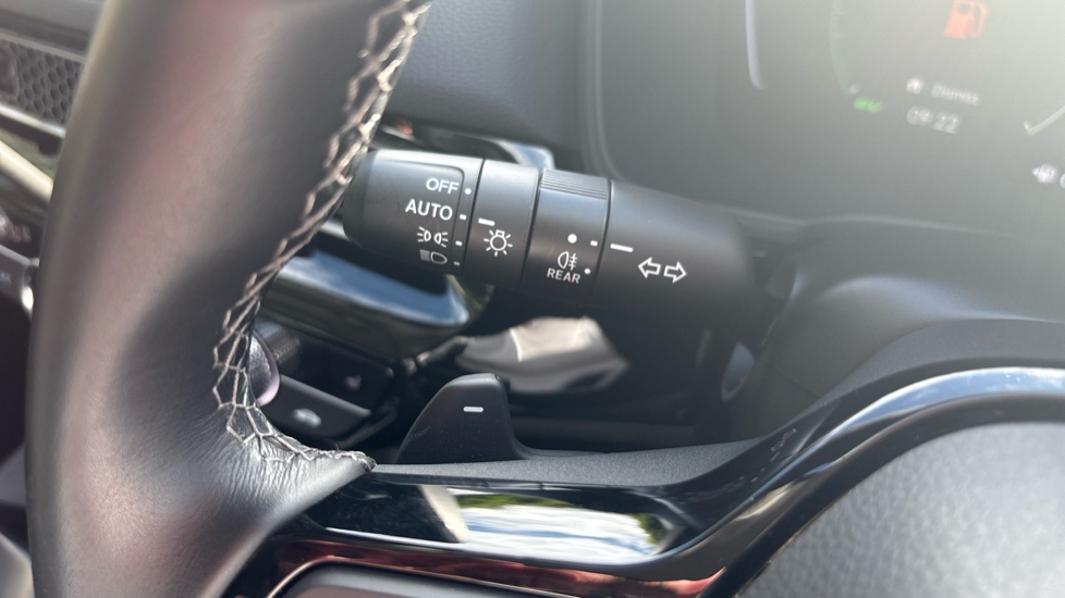 Honda Civic 2.0 eHEV Elegance 5dr CVT Hybrid Hatchback - Image 17