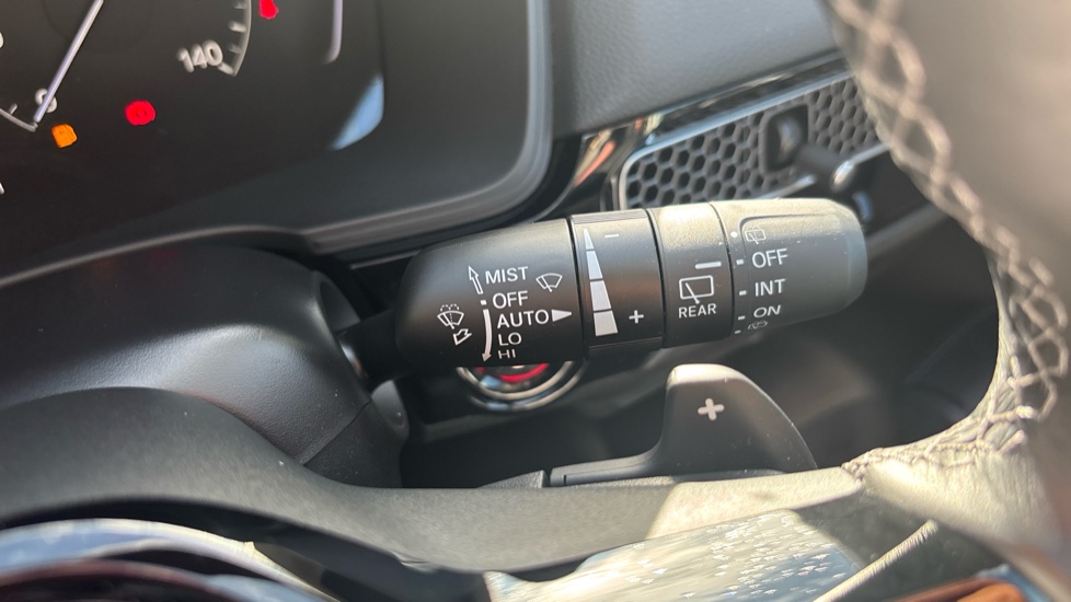 Honda Civic 2.0 eHEV Elegance 5dr CVT Hybrid Hatchback - Image 18