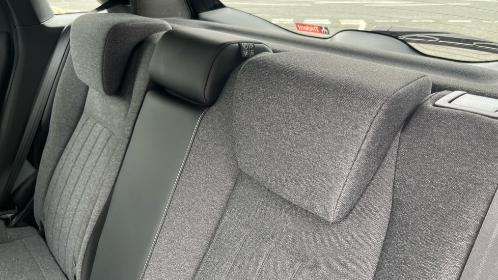 Honda Jazz 1.5 i-MMD Hybrid Advance 5dr eCVT Hybrid Hatchback - Image 8