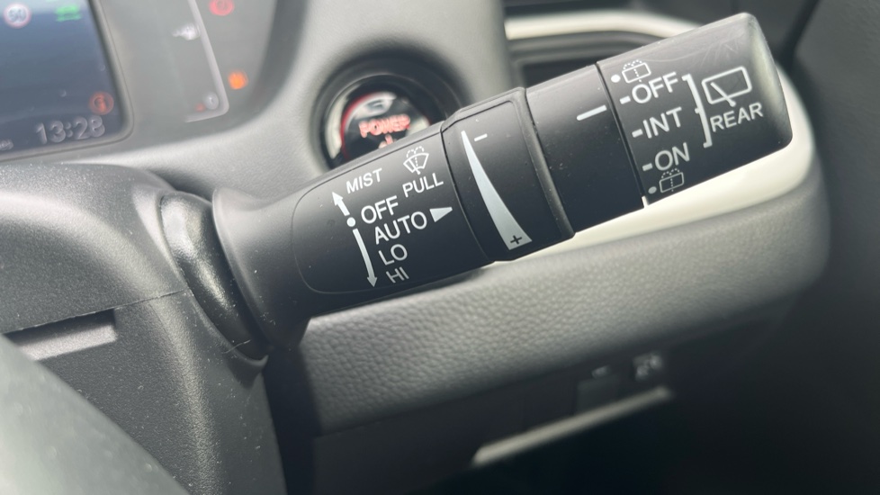 Honda Jazz 1.5 i-MMD Hybrid Advance 5dr eCVT Hybrid Hatchback - Image 33
