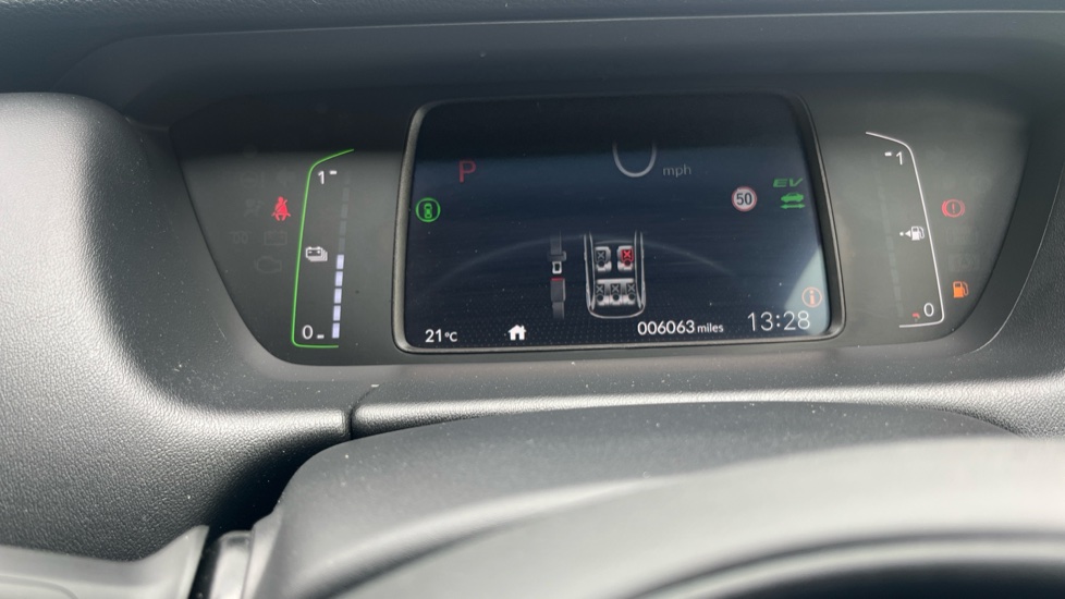 Honda Jazz 1.5 i-MMD Hybrid Advance 5dr eCVT Hybrid Hatchback - Image 35