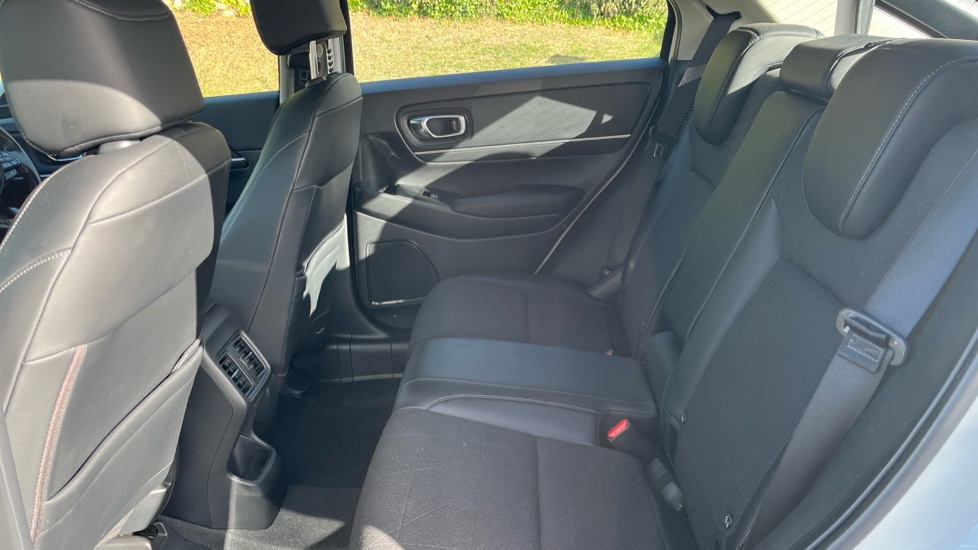 Honda HR-V 1.5 eHEV Advance 5dr CVT Hybrid Hatchback - Image 14