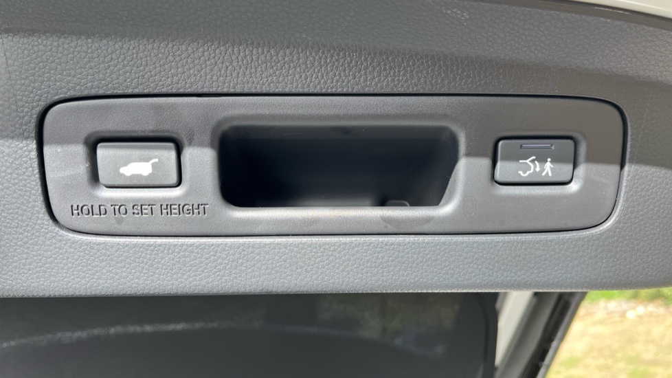 Honda HR-V 1.5 eHEV Advance 5dr CVT Hybrid Hatchback - Image 17