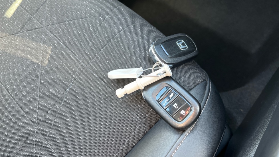 Honda HR-V 1.5 eHEV Advance 5dr CVT Hybrid Hatchback - Image 38