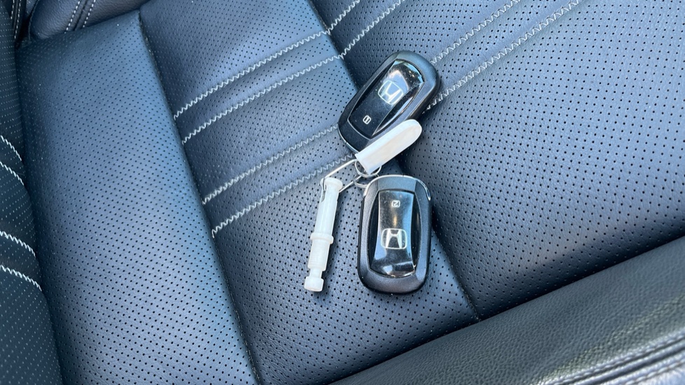 Honda Zr-V 2.0 eHEV Advance 5dr CVT Hybrid Estate - Image 19