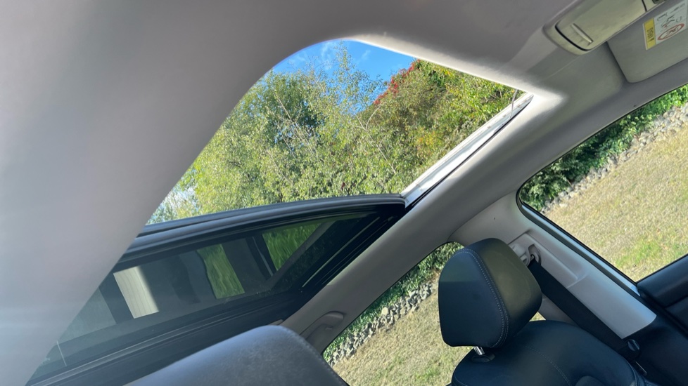 Honda Zr-V 2.0 eHEV Advance 5dr CVT Hybrid Estate - Image 23