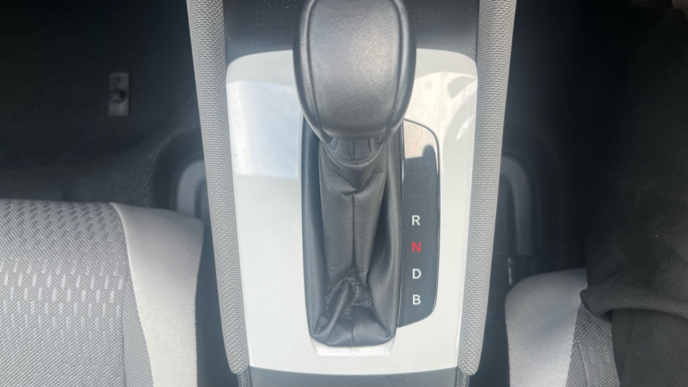 Honda Jazz 1.5 i-MMD Hybrid Crosstar EX 5dr eCVT Hybrid Hatchback - Image 23