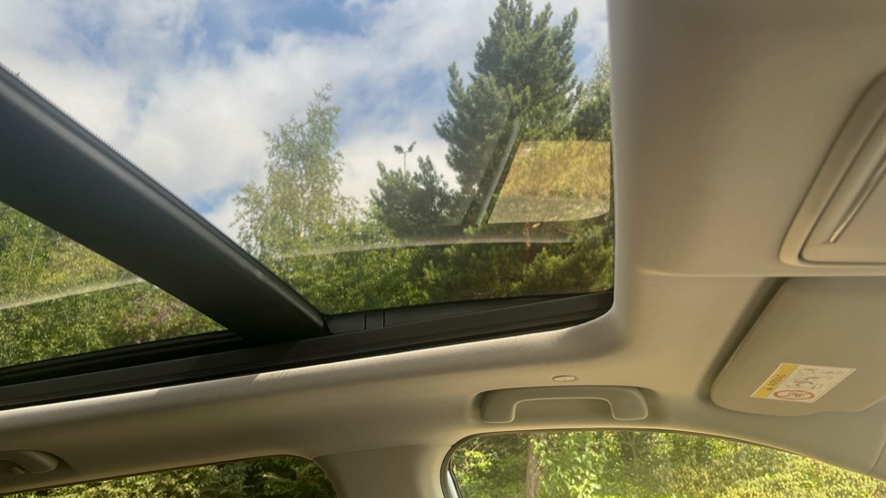 Honda CR-V 2.0 eHEV Advance 5dr eCVT Hybrid Estate - Image 29